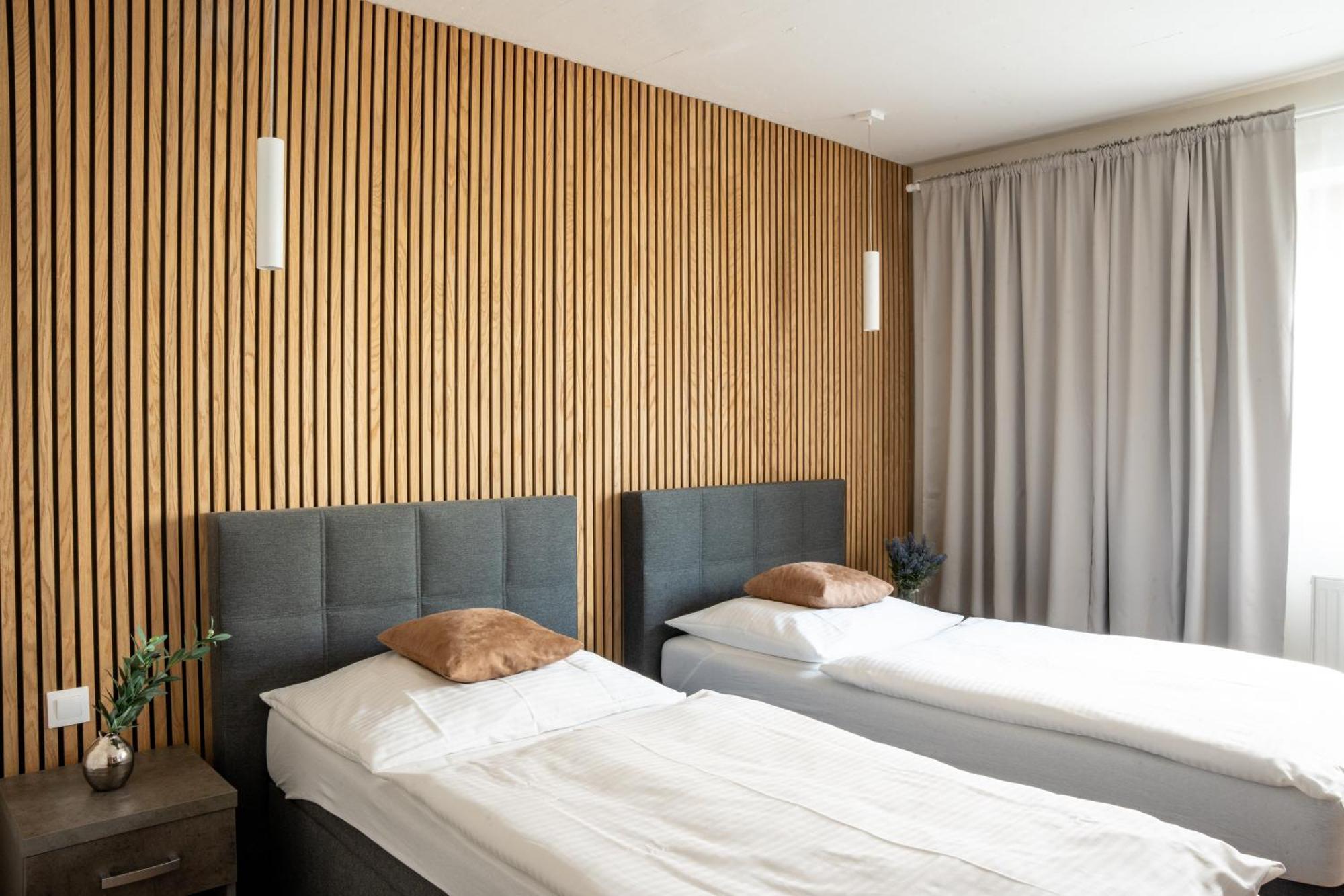 Hotel Sharingham برنو المظهر الخارجي الصورة