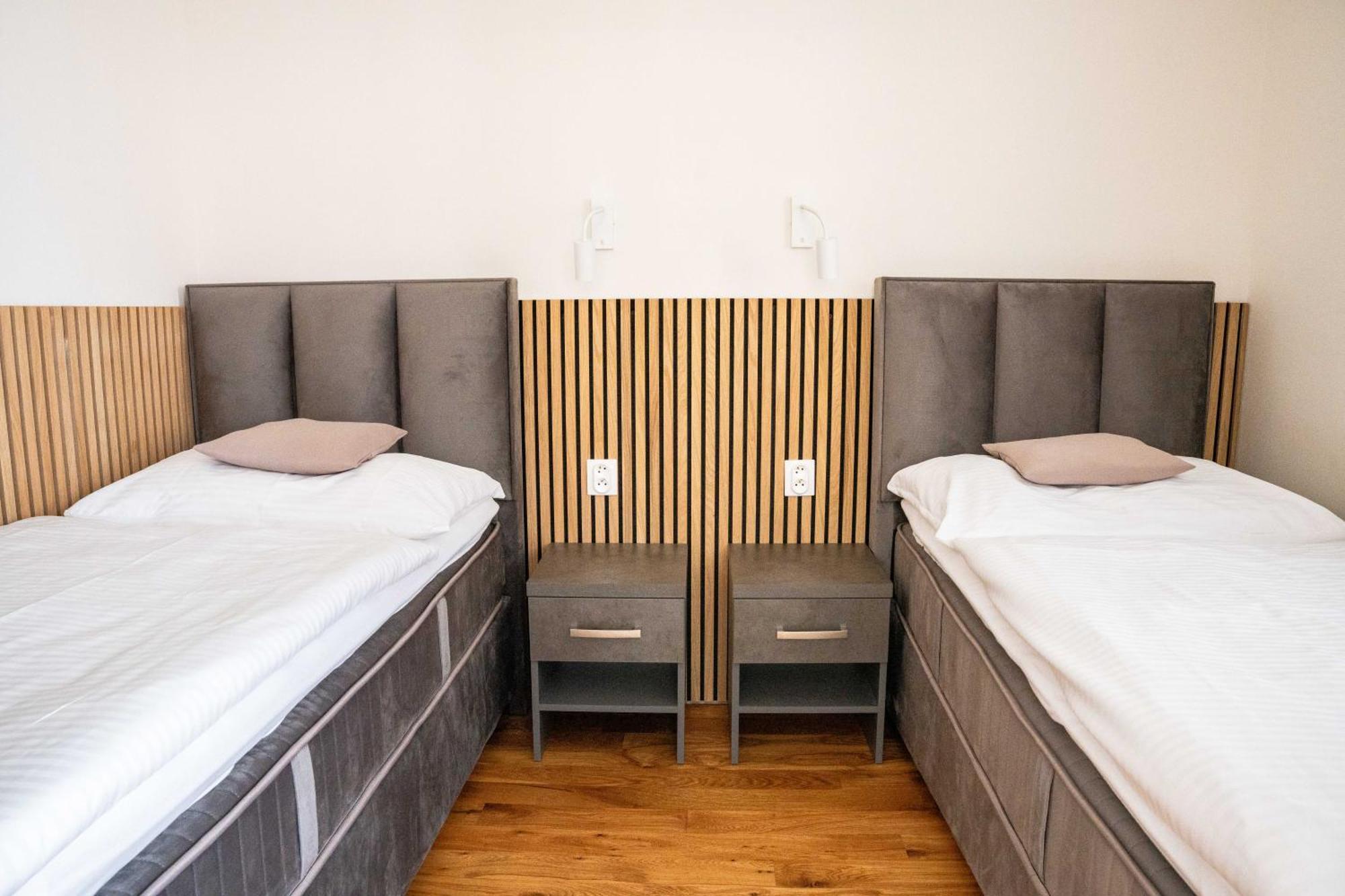 Hotel Sharingham برنو المظهر الخارجي الصورة