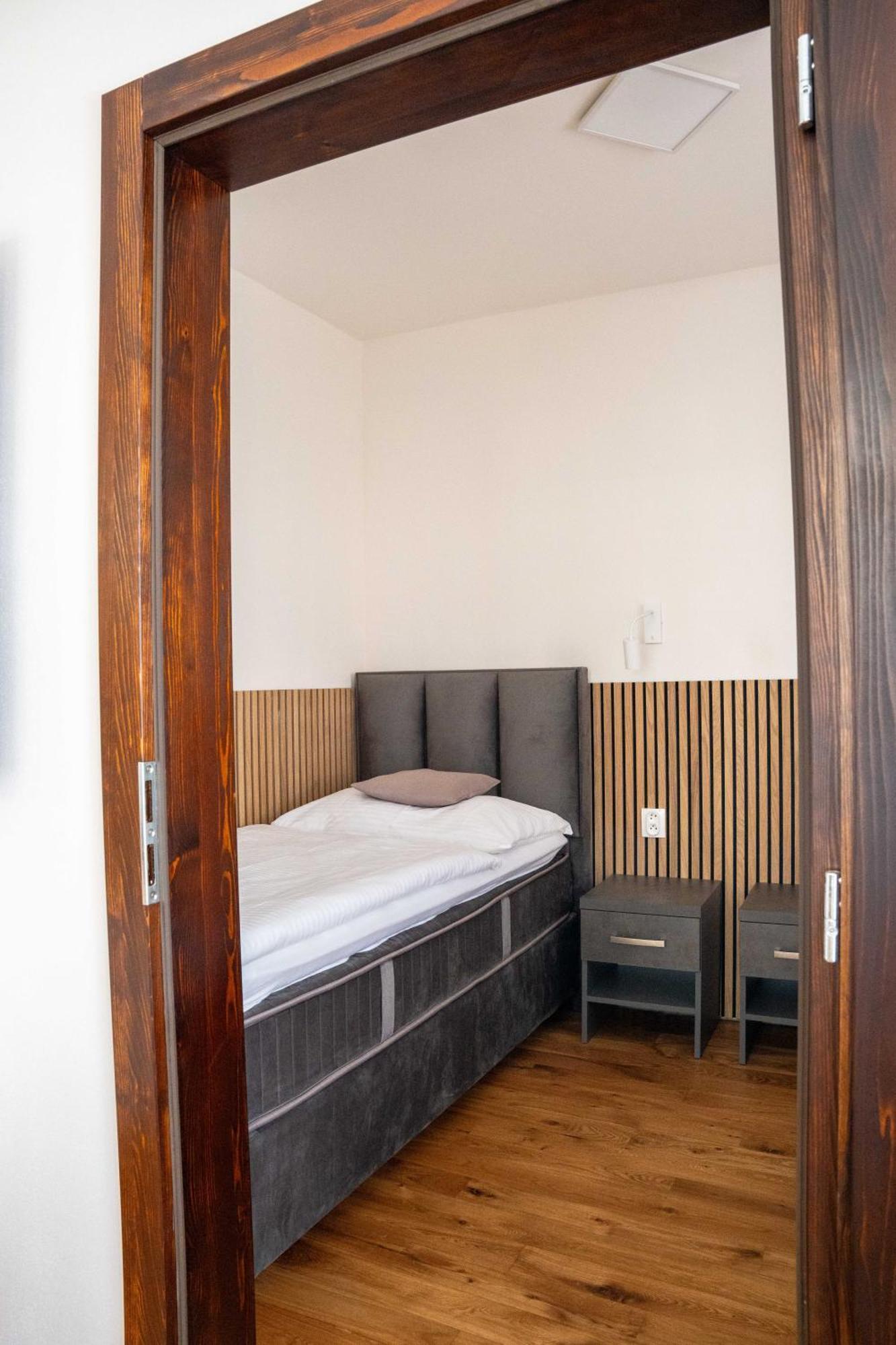 Hotel Sharingham برنو المظهر الخارجي الصورة