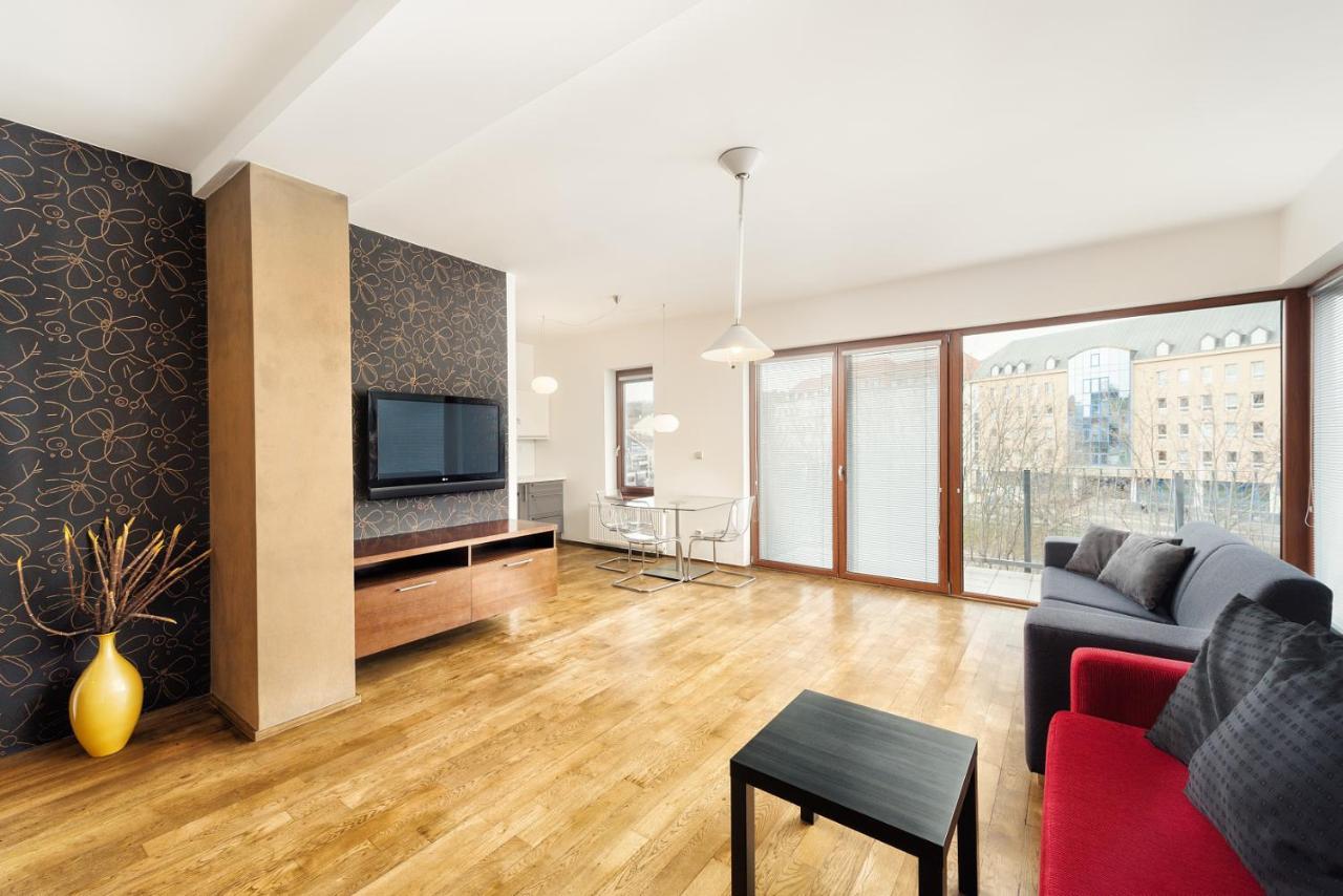Hotel Sharingham برنو المظهر الخارجي الصورة