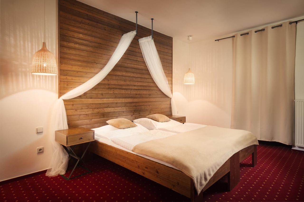 Hotel Sharingham برنو المظهر الخارجي الصورة